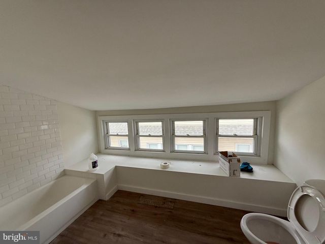 132 WALNUT ST, Westville, NJ 08093