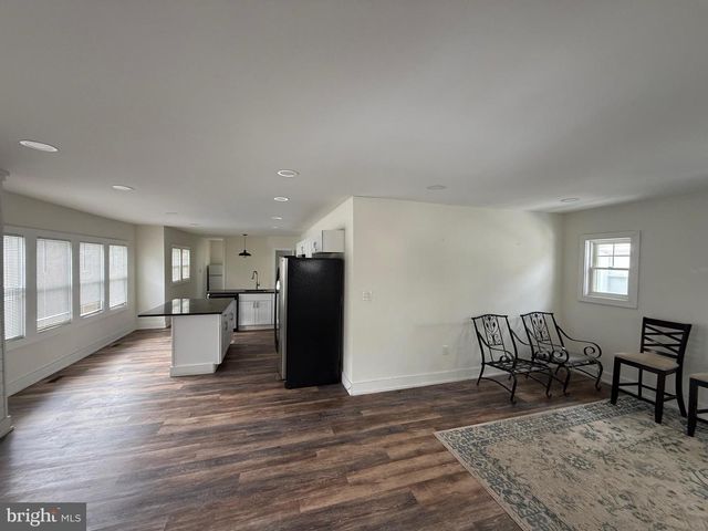 132 WALNUT ST, Westville, NJ 08093