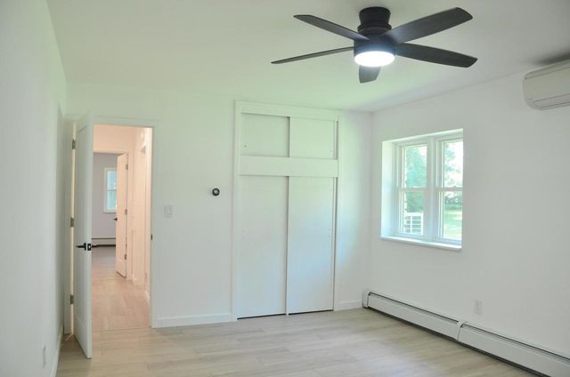 13815 W Robin TRAIL, New Berlin, WI 53151