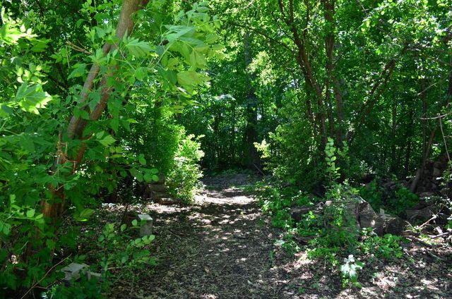 13815 W Robin TRAIL, New Berlin, WI 53151