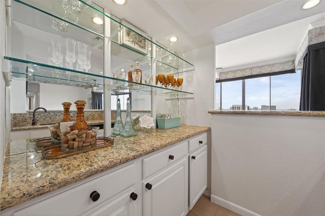 2016 Main Street 3, Houston, TX 77002