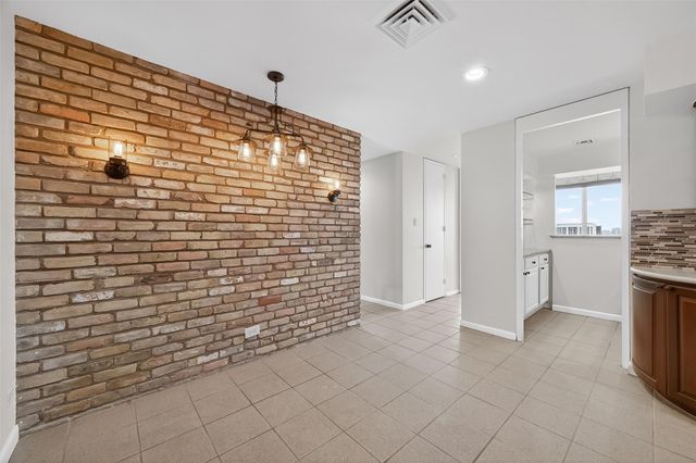 2016 Main Street 3, Houston, TX 77002