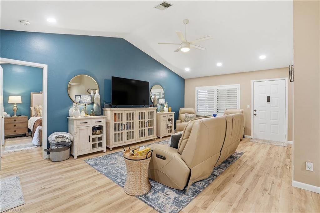 13264 White Marsh LN 3333, FORT MYERS, FL 33912 — photo 2