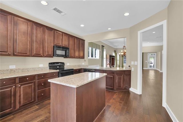 3708 MAJESTICK OAK DR, Gainesville, GA 30504
