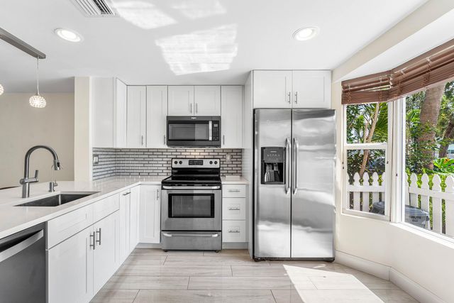 2503 NE 15th Street 2503, Pompano Beach, FL 33062
