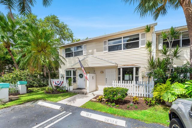 2503 NE 15th Street 2503, Pompano Beach, FL 33062