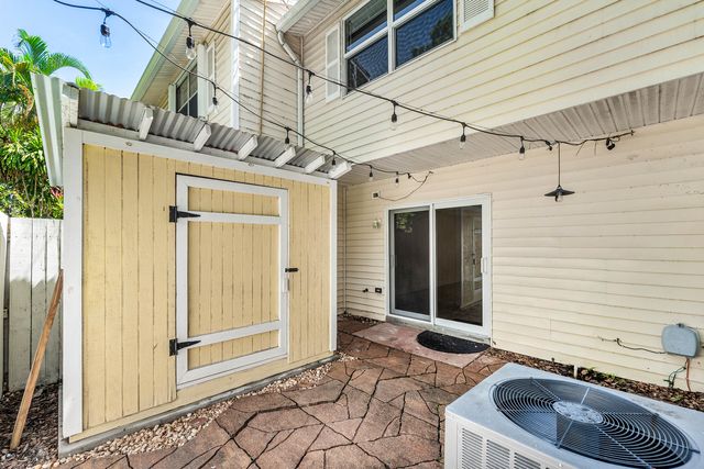 2503 NE 15th Street 2503, Pompano Beach, FL 33062