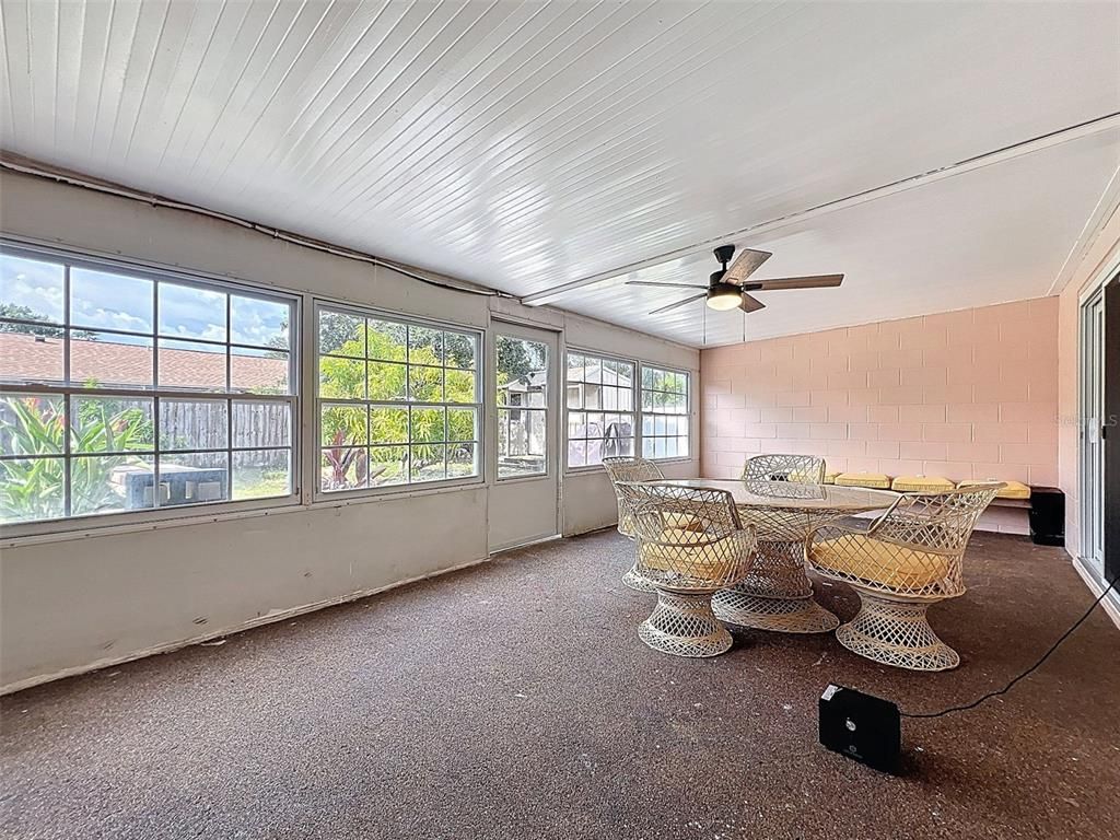 Image 30 of property listing at 757 CALIENTE DRIVE, Brandon, FL 33511