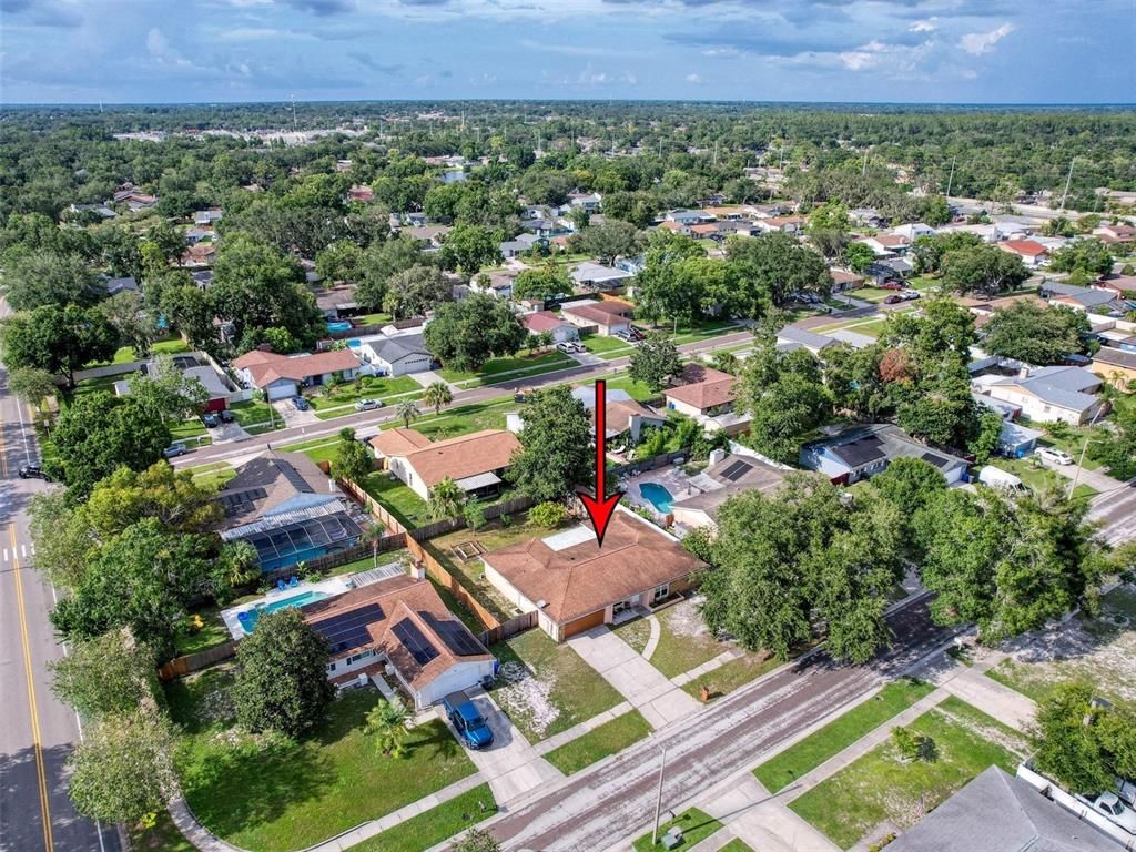 Image 36 of property listing at 757 CALIENTE DRIVE, Brandon, FL 33511