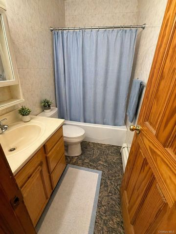 70-09 Grand Avenue, Maspeth, NY 11378
