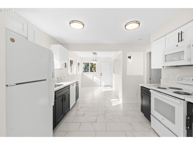 4909 Se 80TH Ave, Portland, OR 97206