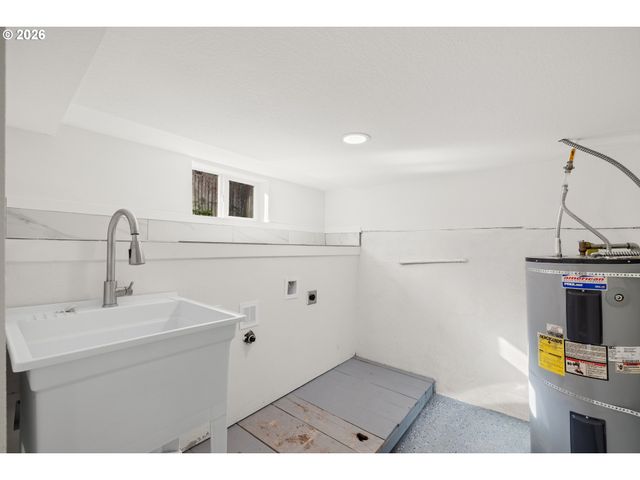 4909 Se 80TH Ave, Portland, OR 97206