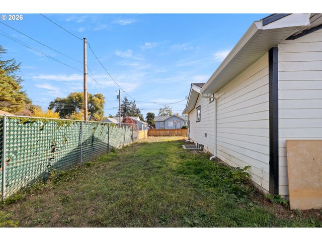 4909 Se 80TH Ave, Portland, OR 97206