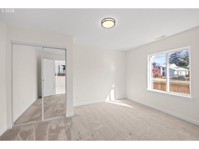 4909 Se 80TH Ave, Portland, OR 97206