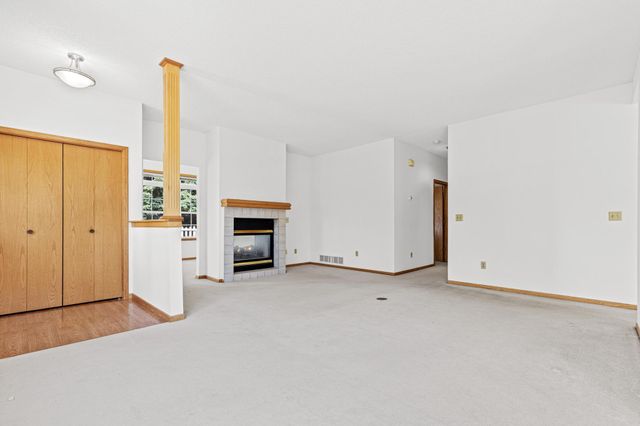 3080 Timberwood Trail 35, Eagan, MN 55121