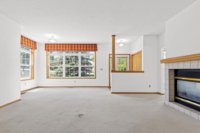 3080 Timberwood Trail 35, Eagan, MN 55121