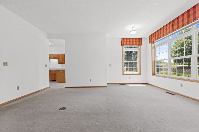 3080 Timberwood Trail 35, Eagan, MN 55121