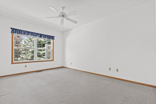 3080 Timberwood Trail 35, Eagan, MN 55121