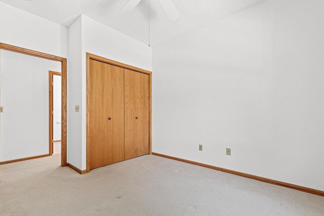 3080 Timberwood Trail 35, Eagan, MN 55121