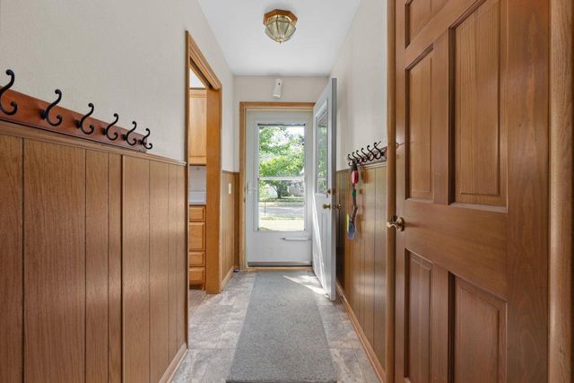 4620 Hermsmeier Lane, Madison, WI 53714