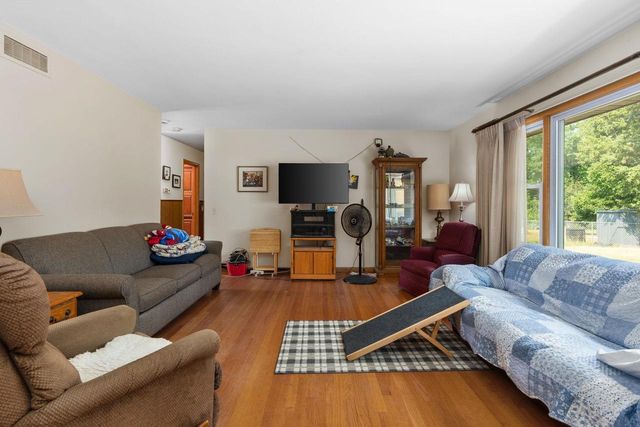 4620 Hermsmeier Lane, Madison, WI 53714