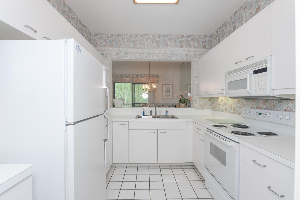 800 Castleford Cir # 4-E, Myrtle Beach, SC 29572 — photo 4