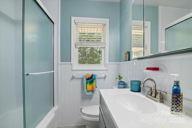 6003 Woodbridge Road, Charlotte, NC 28227