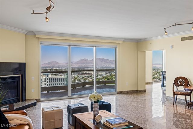 2777 Paradise Road 2302, Las Vegas, NV 89109