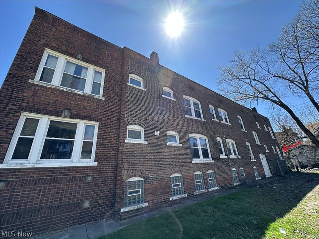1672 Lockwood Avenue 5, East Cleveland, OH 44112