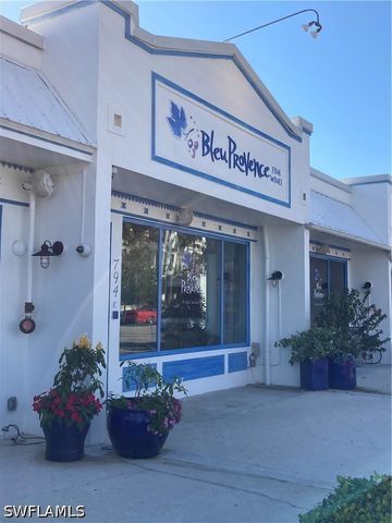 1016 7th ST S, Naples, FL 34102