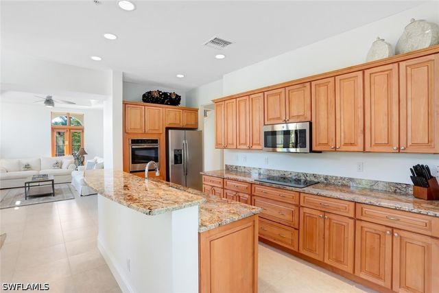 1016 7th ST S, Naples, FL 34102