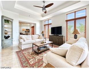 1016 7th ST S, Naples, FL 34102