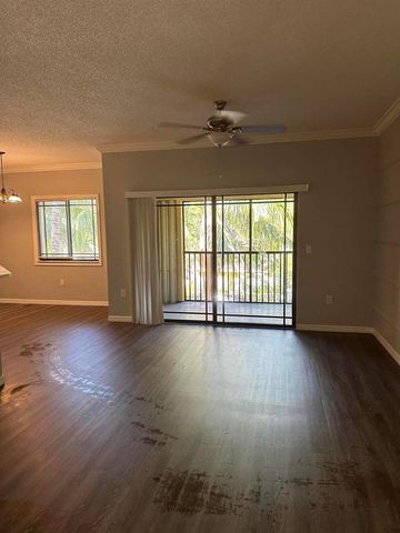 2730 Anzio Court 303, Palm Beach Gardens, FL 33410