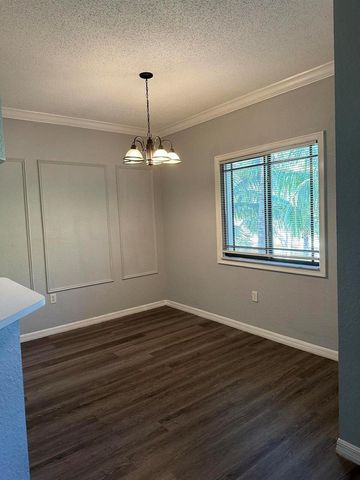 2730 Anzio Court 303, Palm Beach Gardens, FL 33410