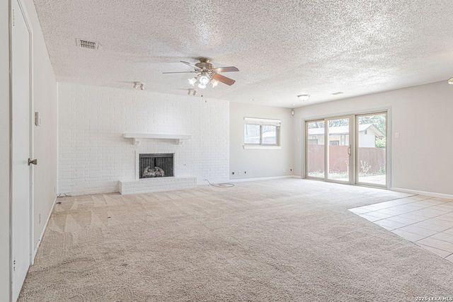 8347 Echo Willow Dr, San Antonio, TX 78250