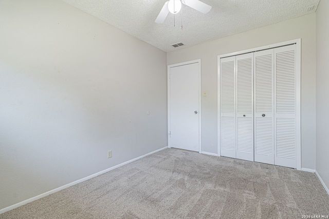 8347 Echo Willow Dr, San Antonio, TX 78250