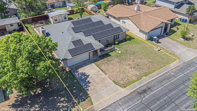 8347 Echo Willow Dr, San Antonio, TX 78250