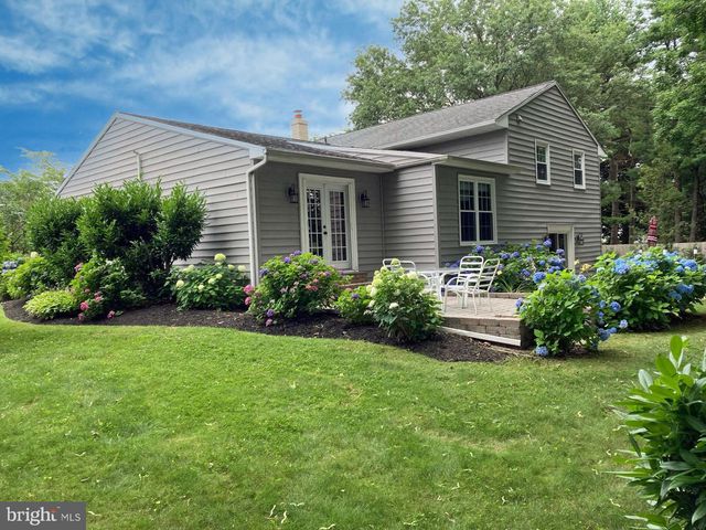 931 DENSTON DR, Ambler, PA 19002