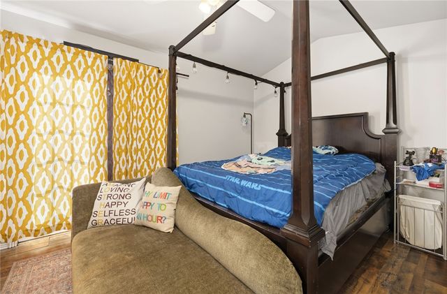 922 Peachtree Drive, Fayetteville, AR 72703