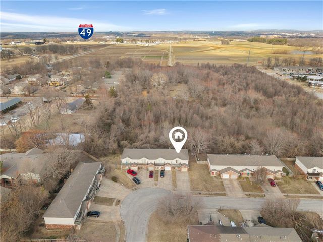 922 Peachtree Drive, Fayetteville, AR 72703