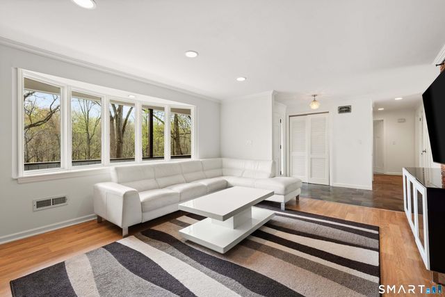 125 Buck Hill Road, Easton, CT 06612