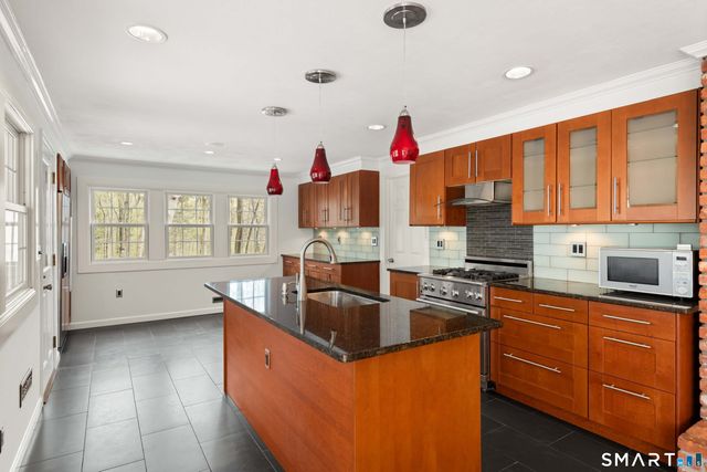 125 Buck Hill Road, Easton, CT 06612