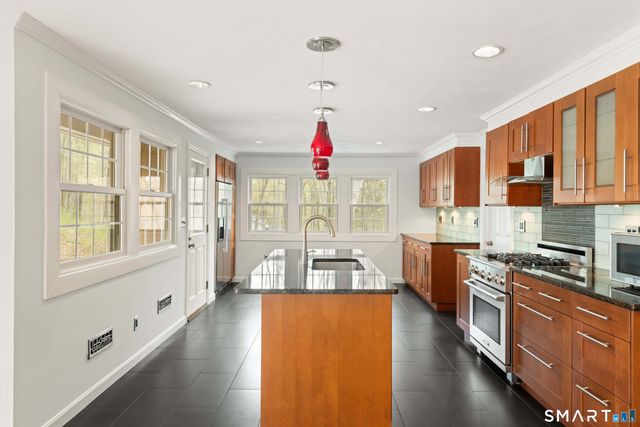 125 Buck Hill Road, Easton, CT 06612