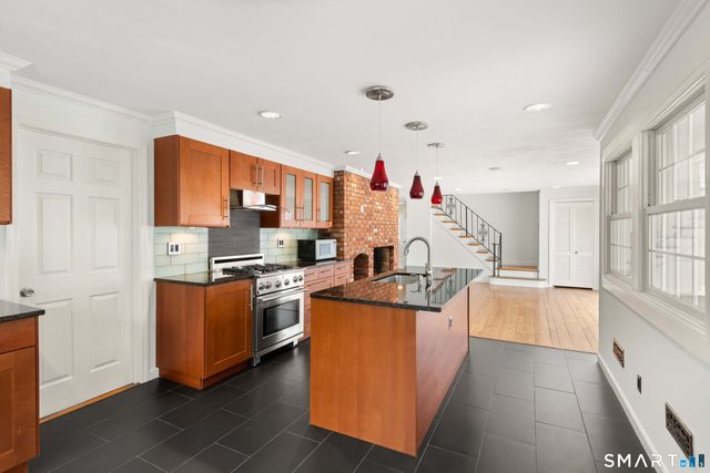 125 Buck Hill Road, Easton, CT 06612