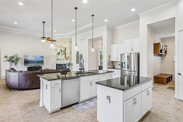 500 Dream Catcher DR, Leander, TX 78641
