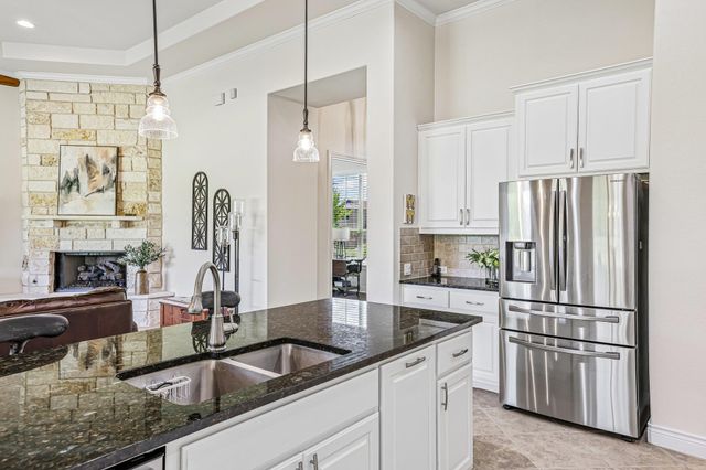 500 Dream Catcher DR, Leander, TX 78641