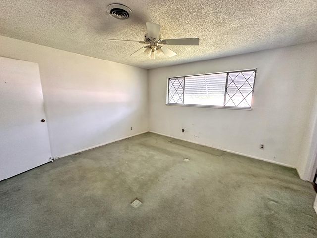 3207 Terry Way, Carmichael, CA 95608