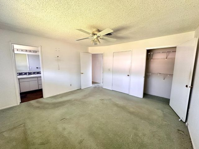 3207 Terry Way, Carmichael, CA 95608