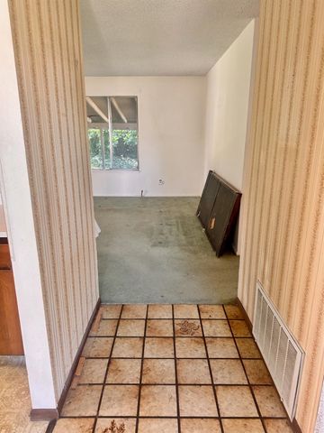 3207 Terry Way, Carmichael, CA 95608