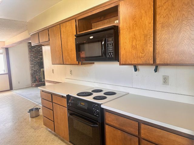 3207 Terry Way, Carmichael, CA 95608